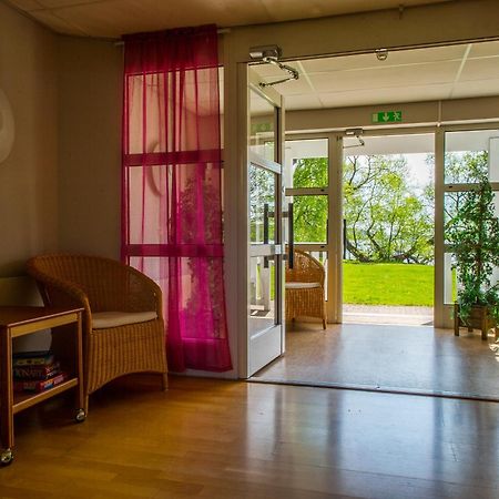 Hotell Sjoevillan Upplands-Väsby エクステリア 写真